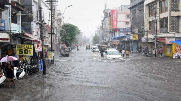 Madhya Pradesh: Two houses collapse after heavy rains; 6 killed, 4 injured