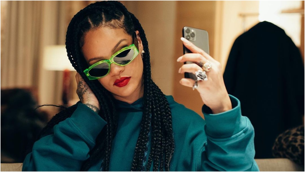 Rihanna Now Richest Female Musician With $1.7 Billion Net Worth