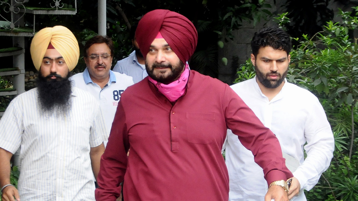 Punjab Congress turmoil: Navjot Singh Sidhu's adviser Malwinder Singh ...