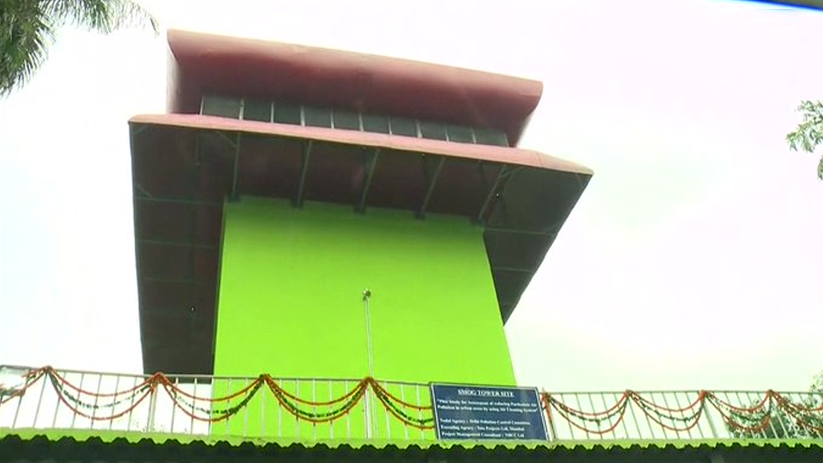 Delhi CM Arvind Kejriwal inaugurates smog tower in&nbsp;Connaught Place
