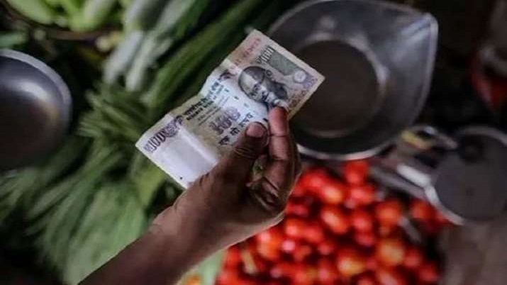 Inflation in food articles eased for the third straight month, and was at 'zero' per cent in July, down from 3.09 per cent in June, even as onion prices spiked.&nbsp;