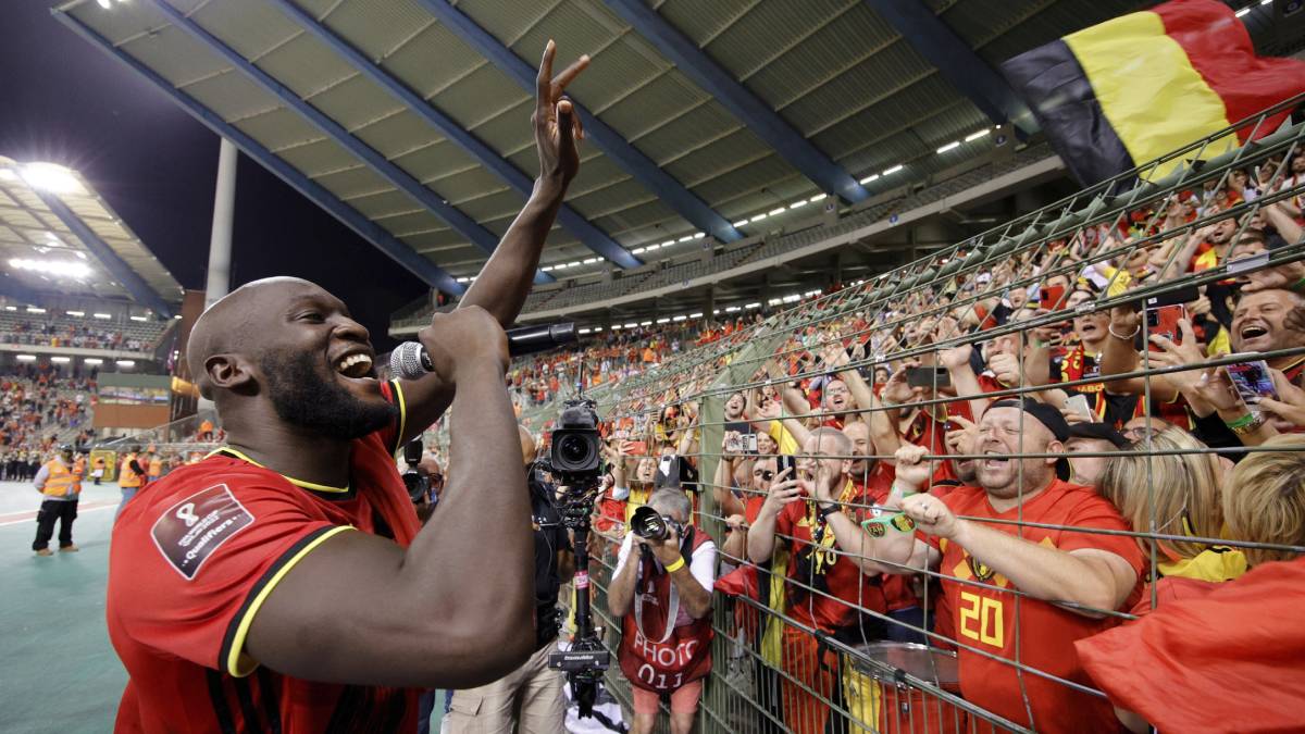 Romelu Lukaku scores in 100th international as Belgium beat Czech Republic