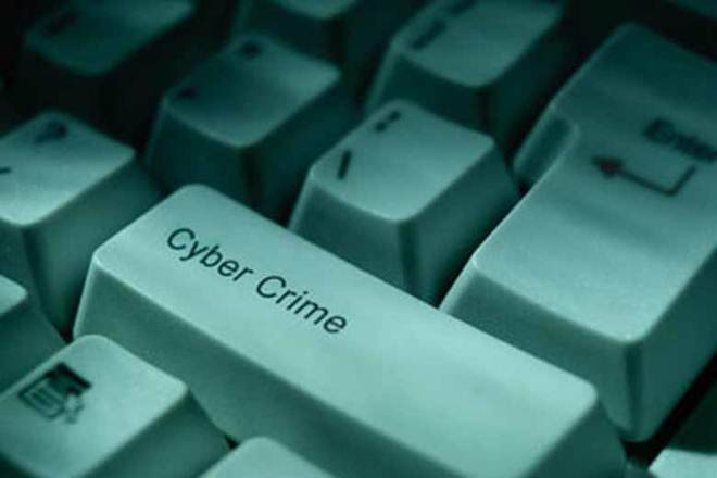 Cyber Fraud: 4 arrested for duping Delhi girl by running fake dealership of top brands