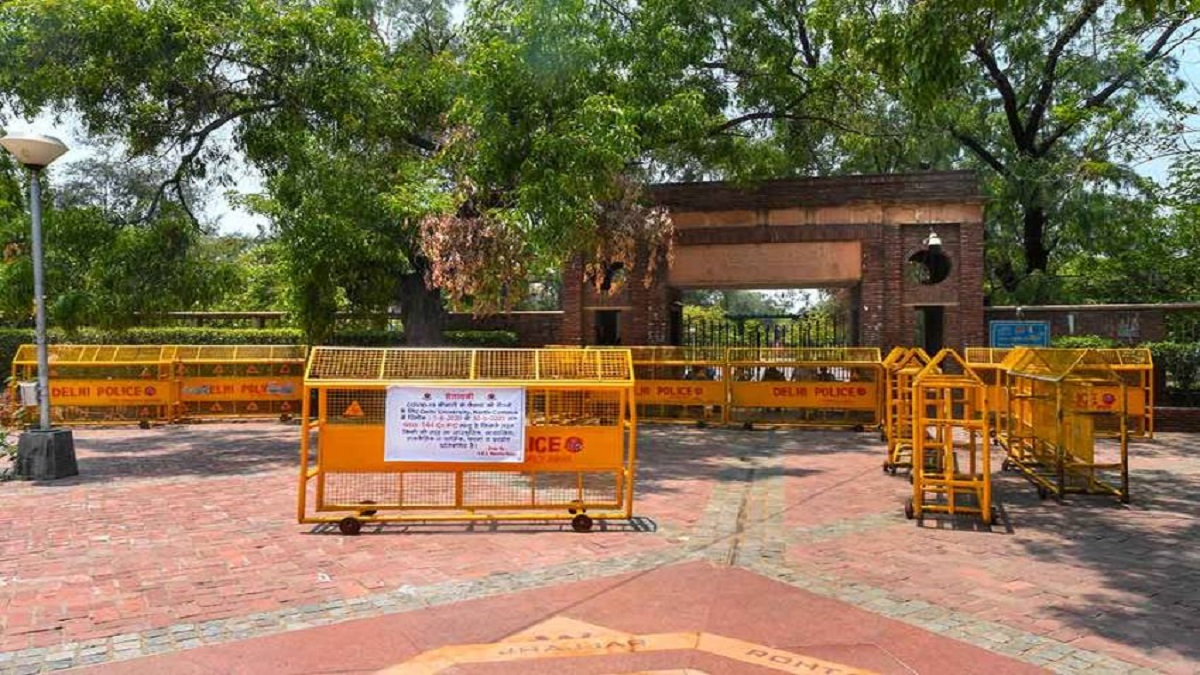 DU to resume offline classes for final year UG, PG students in phases: Important guidelines here