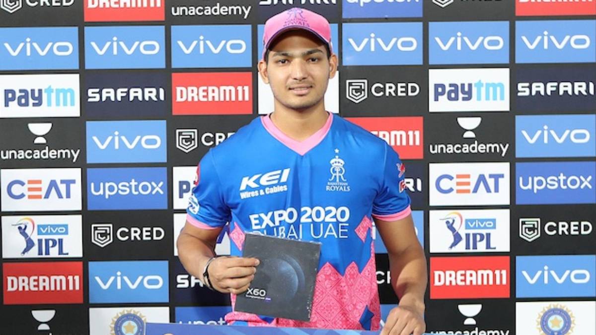 IPL: Spectacular reveal of Rajasthan Royals new jersey for 2021