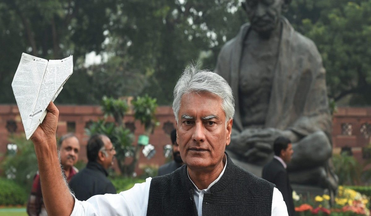 Sunil Jakhar frontrunner to replace Amarinder Singh as Punjab CM