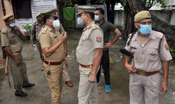 Muzaffarpur: Woman kills husband, later dissolves body in chemical causing explosion