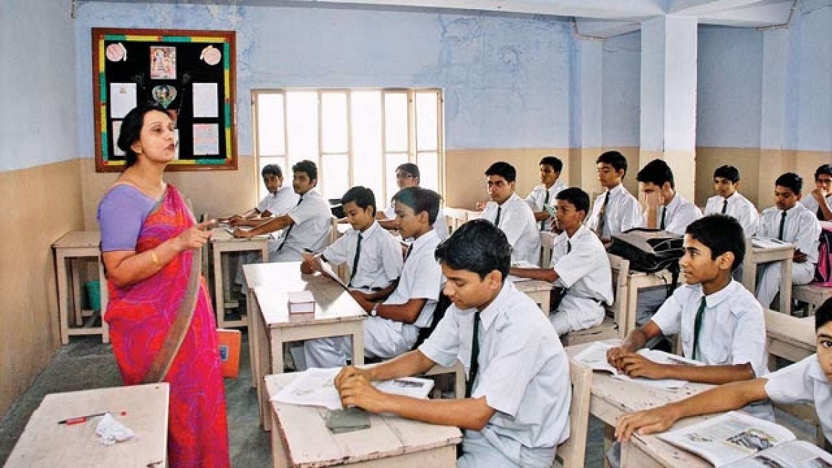 Maharashtra Government Clears Model School Proposal To Improve Education Quality India Tv