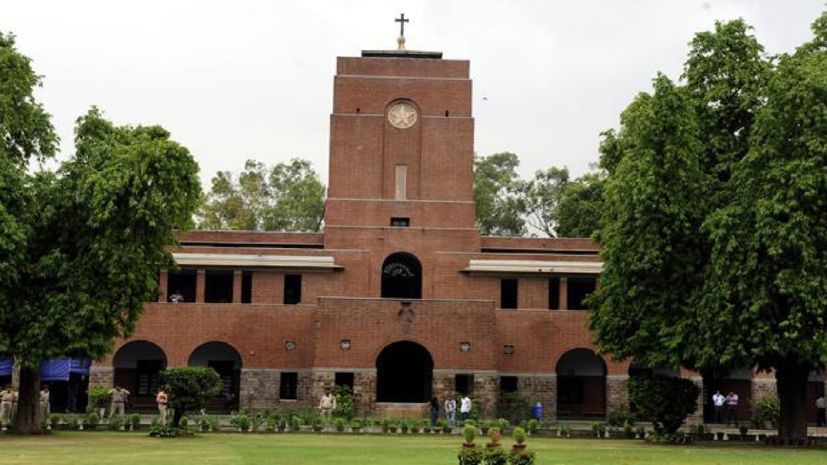 Delhi University admission 2021: St Stephen's College releases 1st cut-off list, Economics highest at 99.5%