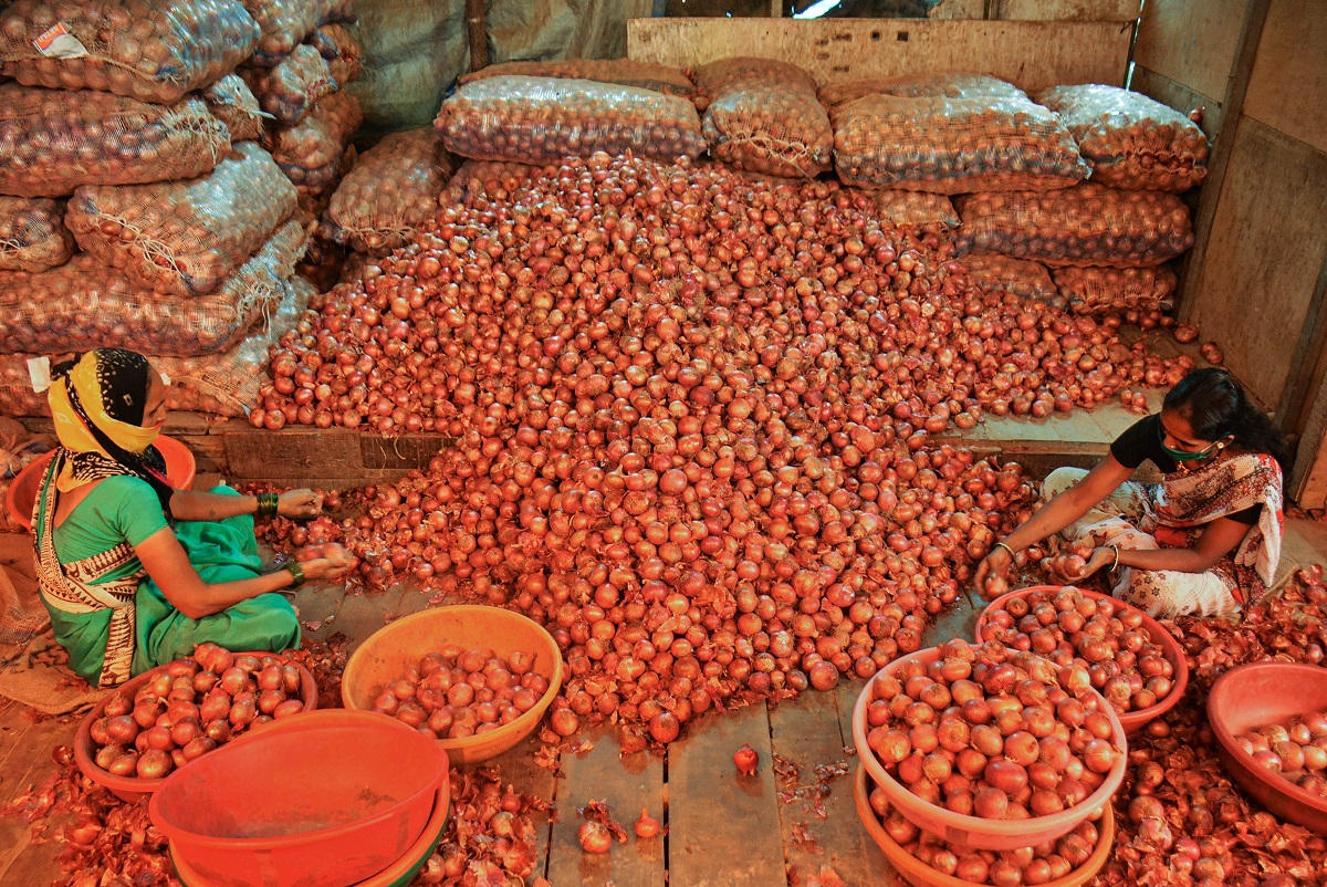 Retreating Monsoons flare up vegetable prices in festive season; Karnataka, Maharashtra, Delhi affected