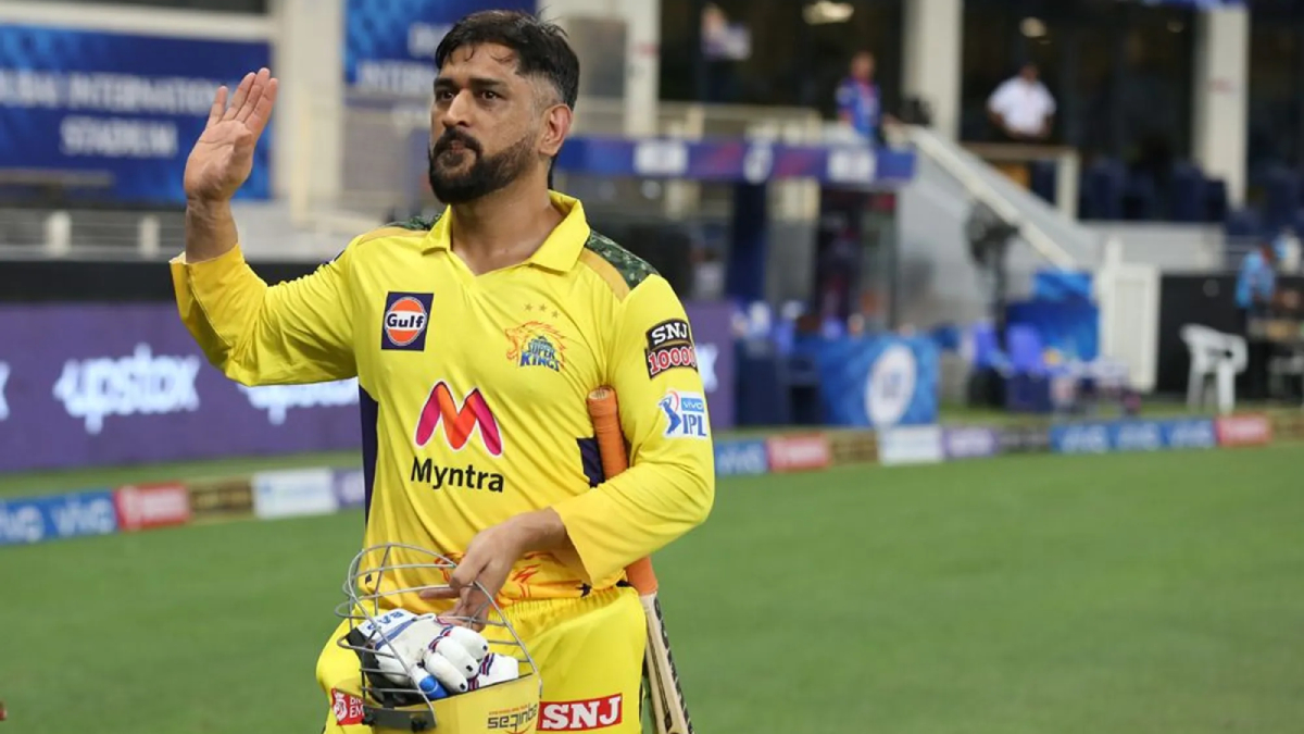 IPL 2021: Saw the look in Dhoni's eyes when he was going out to bat, says CSK coach Fleming