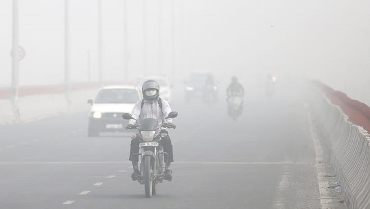 Air pollution: Delhi govt suggests work from home policy, ban on industries across NCR