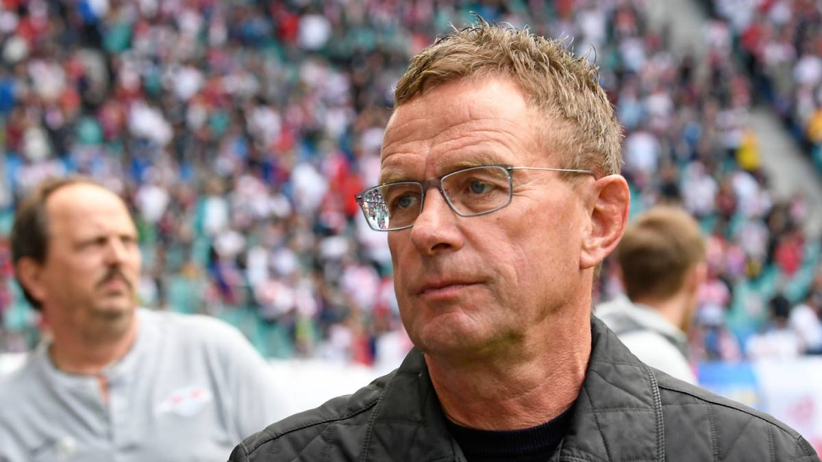 Premier League 202122 Manchester United hire Rangnick as interim