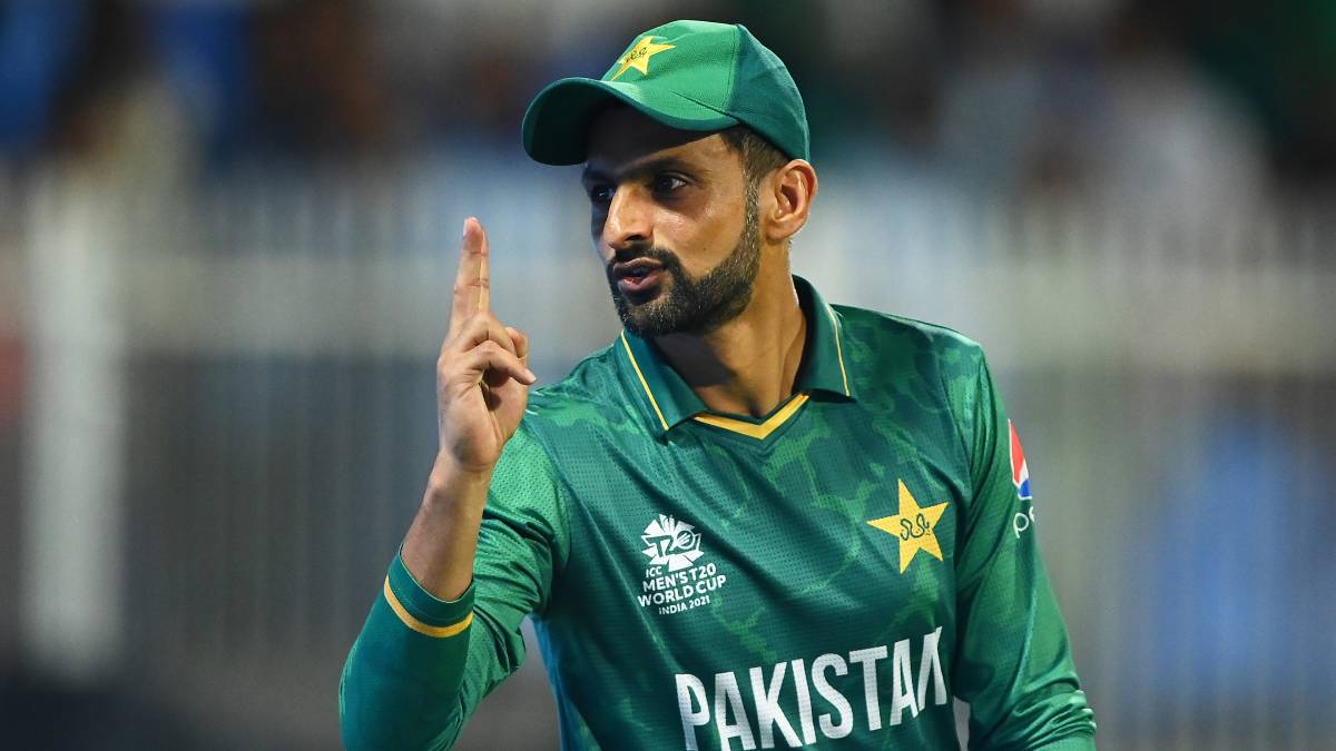 PAK vs AUS T20 World Cup 2021: Pakistan's Rizwan, Malik suffering from "mild flu" ahead of semifinals