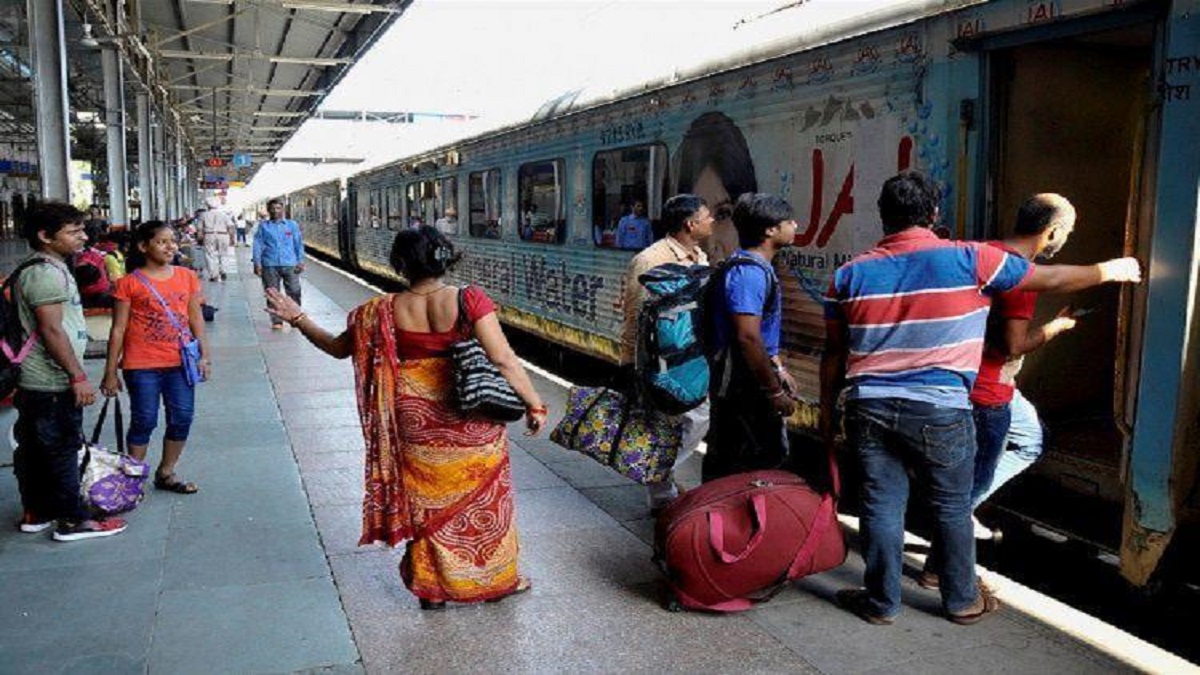 Indian Railways to operate special trains for Diwali, Chhath Puja | Check list here.