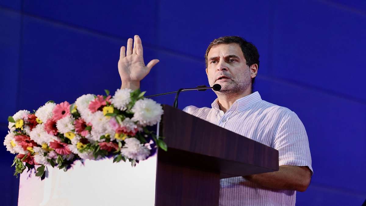 Rahul Gandhi slams Centre over LPG price hike, says people forced to use 'chulhas'