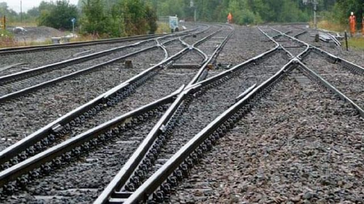 Keep railway tracks free from defecation: National Green Tribunal