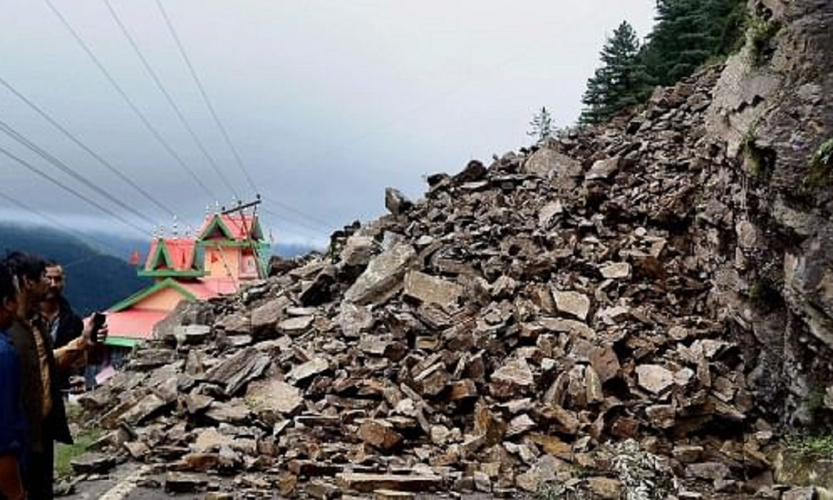 Himachal Pradesh: National Highway 5 in Shimla blocked due to landslide