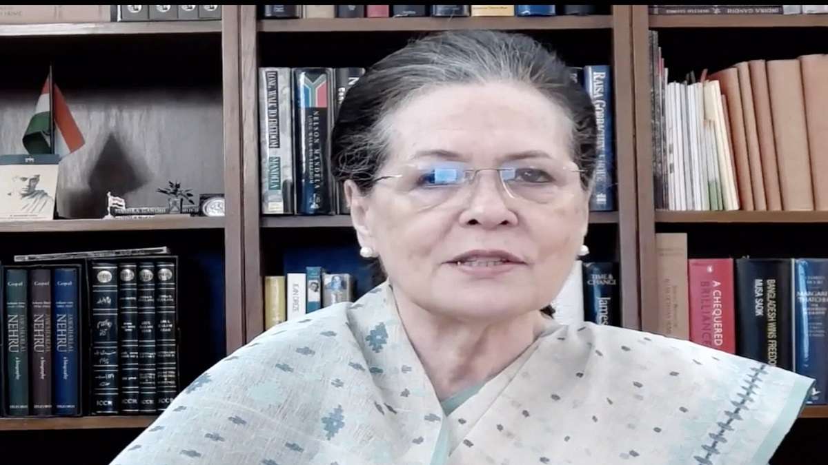 Farm laws repealed sonia gandhi says truth justice non violence won ...