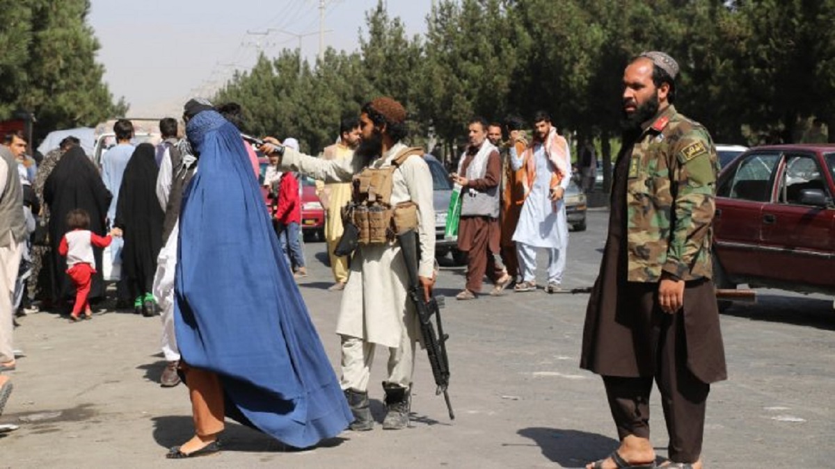 Taliban ban TV shows featuring women artists; say female scribes must wear hijabs