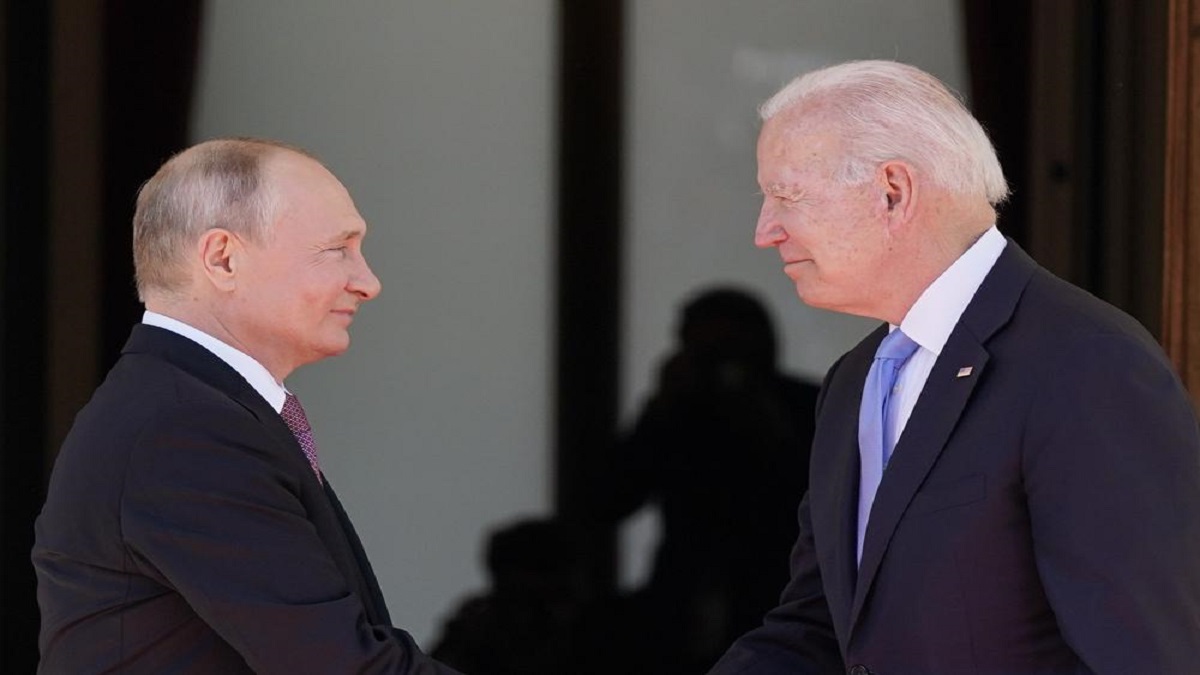 'Very real cost': Joe Biden to warn Putin of 'economy-jarring sanctions' if Russia invades Ukraine