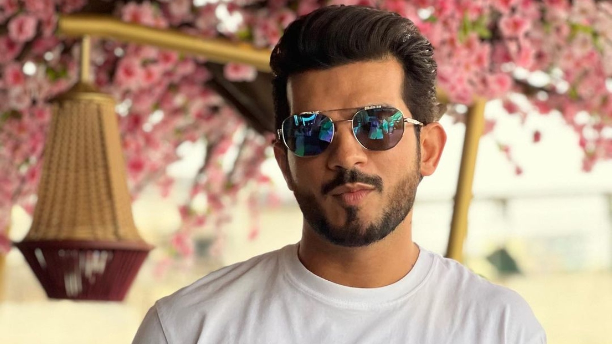 Arjun Bijlani tests COVID positive, asks fans to keep him in prayers