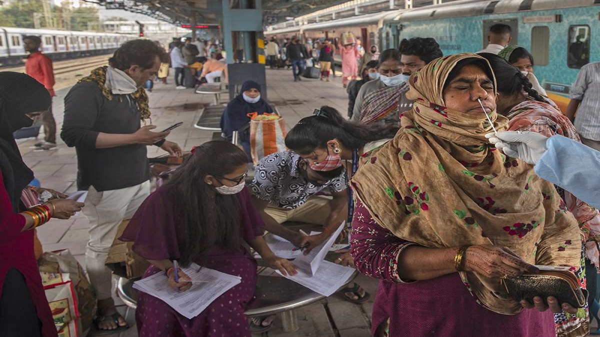 India logs 9,195 COVID cases, over 7,000 recoveries in 24 hours; active cases rises to 77,002.&nbsp;
&nbsp;