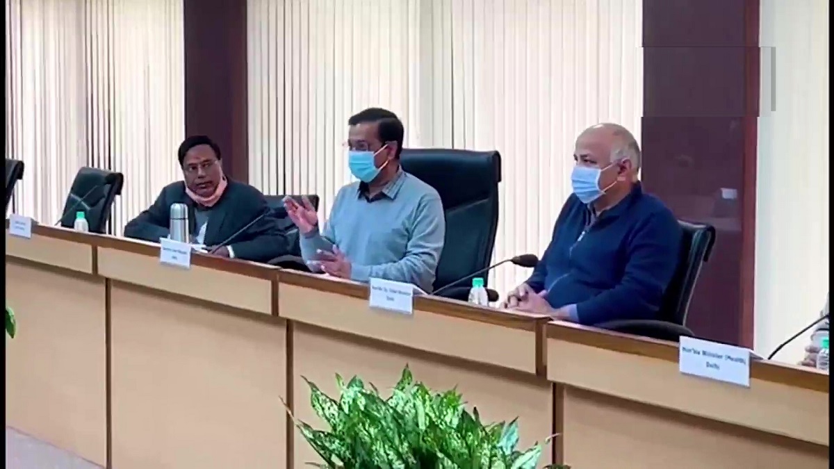 'Strengthening home isolation module, increasing testing capacity': Delhi CM amid Omicron scare