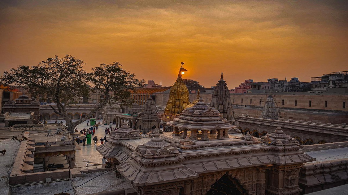 Sadhguru hails Kashi Vishwanath Corridor revival.&nbsp;&nbsp;