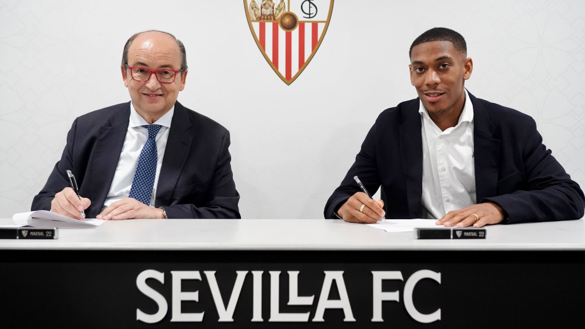 Anthony Martial seals loan move from Manchester United to Sevilla