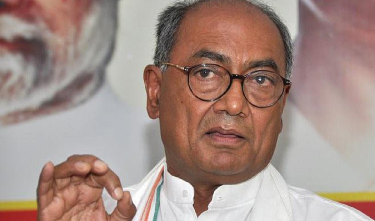 Digvijaya Singh flags Yogi Adityanath's 80%-20% speech, alleges violation of Model Code of Conduct