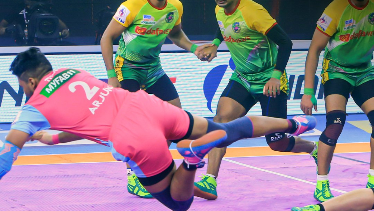 PKL 2022: Arjun Deshwal's Super 10 powers Jaipur Pink Panthers past Patna  Pirates - myKhel