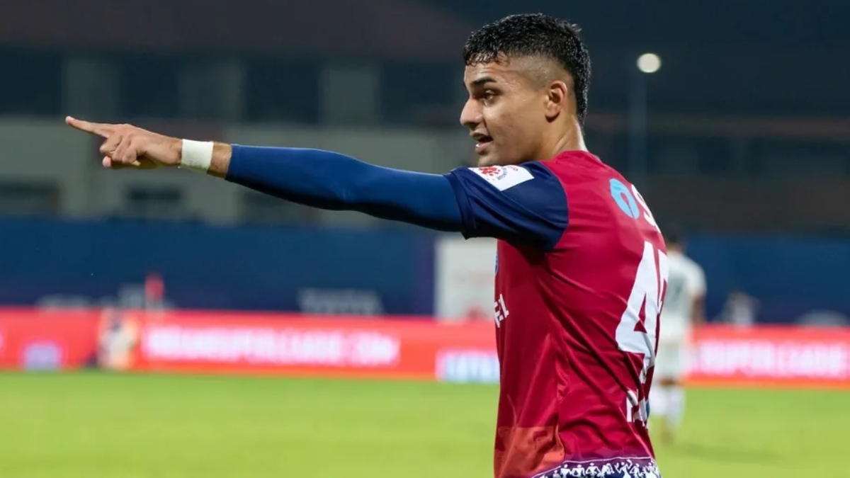 ISL 2021-22: Ishan Pandita late strike sinks East Bengal; takes Jamshedpur top of the table