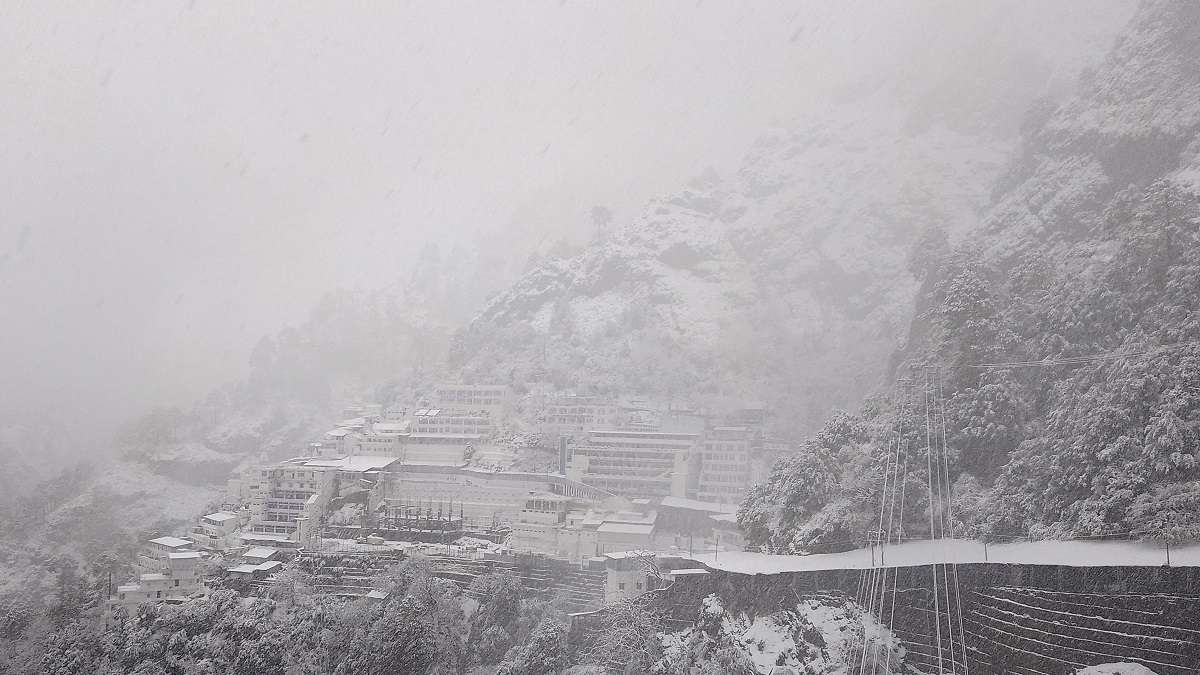 Rain, snowfall to continue in J&K, Ladakh till January 24