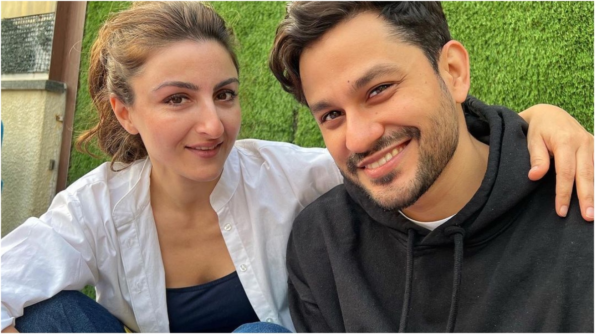 Kunal Kemmu, Soha Ali Khan share adorable pics on their 7th marriage anniversary