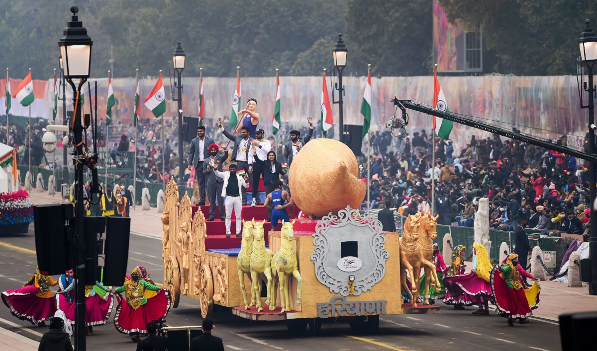 Republic Day 2022: Full-dress rehearsals held at Rajpath; traffic advisory issued