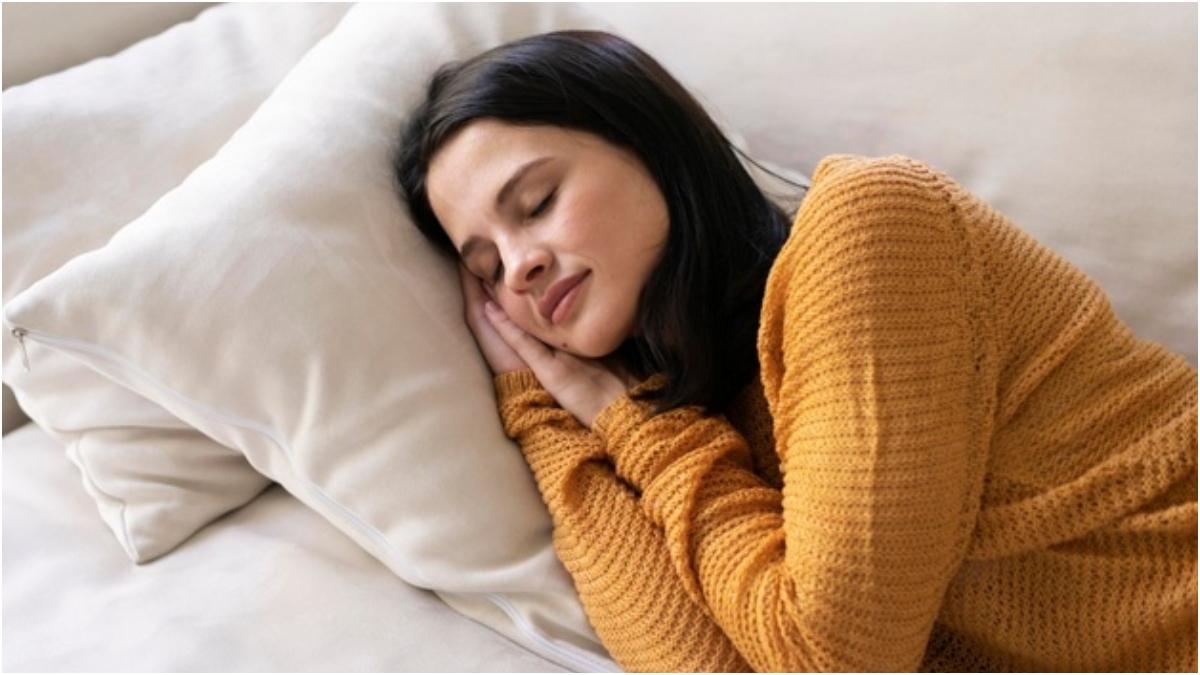 Depriving yourself of sleep? 5 major health problems await you