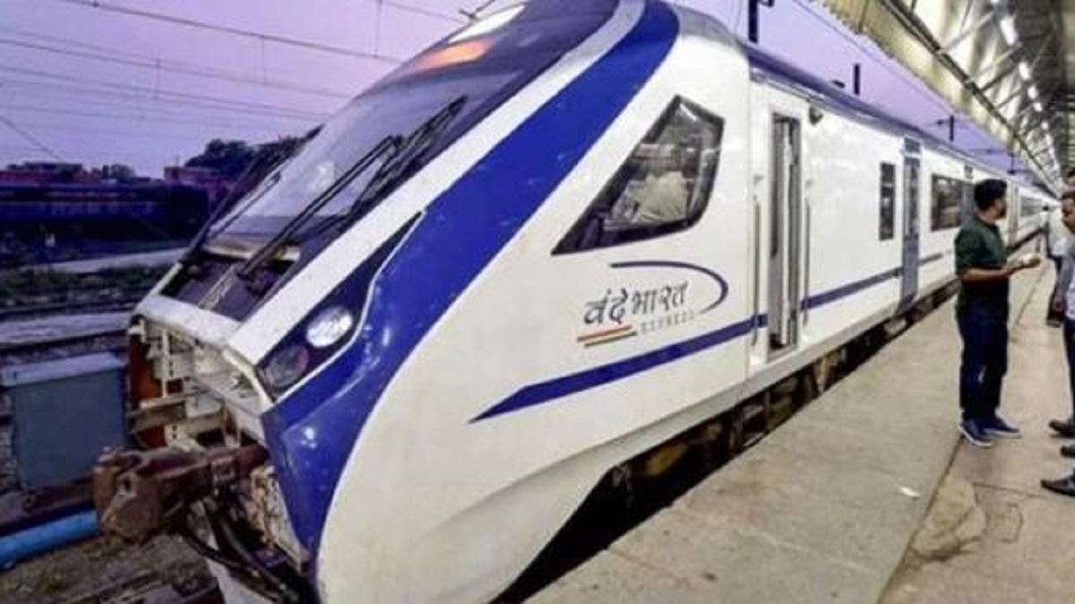 Budget 2022: Sitharaman announces 400 new generation Vande Bharat trains during next 3 years