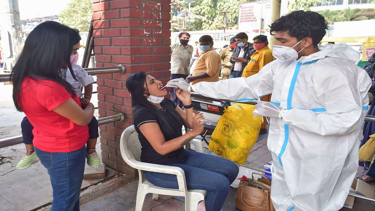 Coronavirus pandemic: India reports over 1.49 lakh new cases with positivity rate at 9.27%; 1,072 deaths