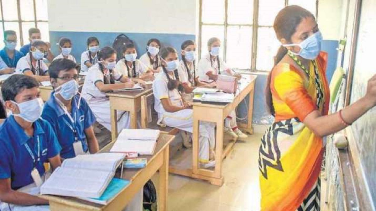 Delhi schools to resume physical classes from April 1