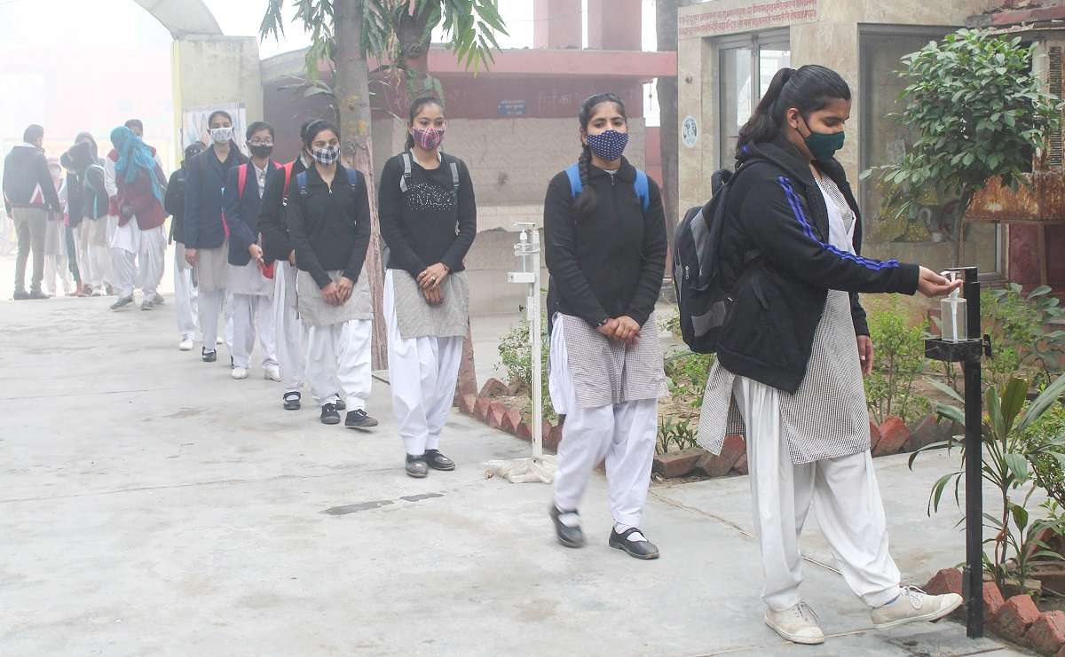 Delhi schools to reopen tomorrow for classes 9 to 12 as Covid cases dip