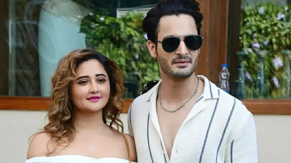 Bigg Boss 15: Are Rashami Desai and Umar Riaz dating? Here's what actress has to say