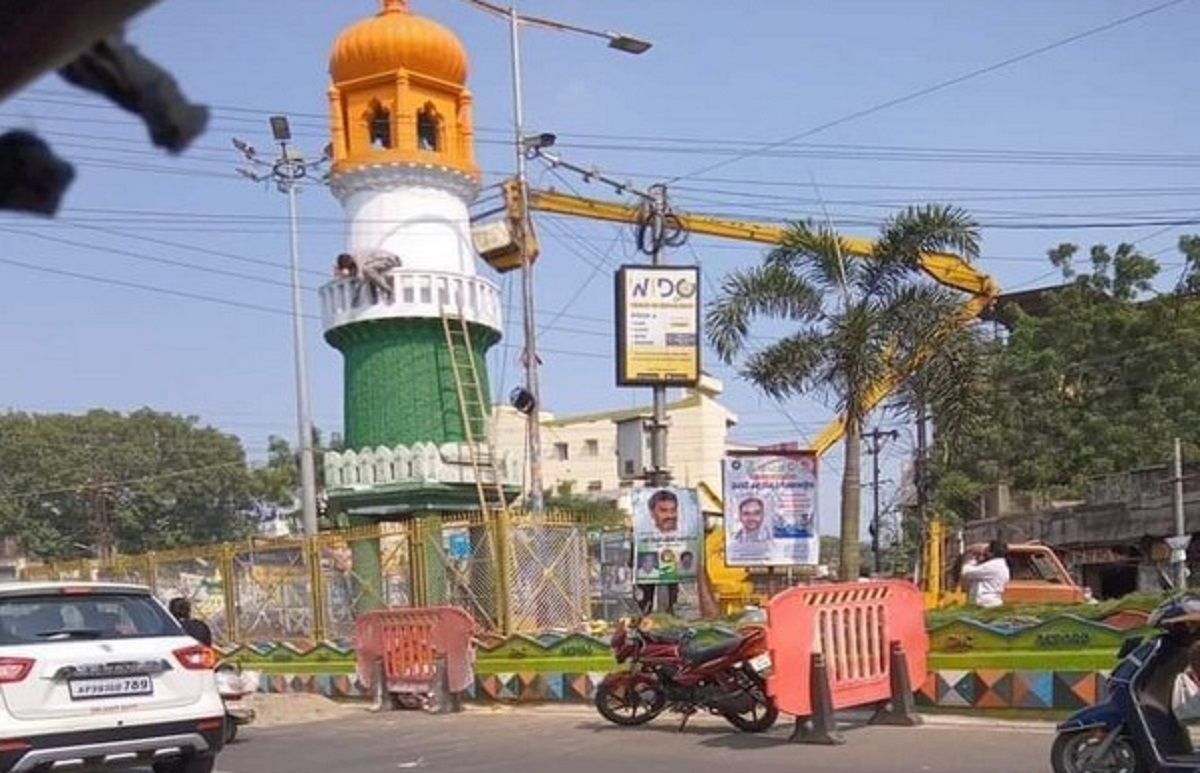 Andhra Pradesh: Days after controversy over name, Guntur's Jinnah Tower painted in Tricolour