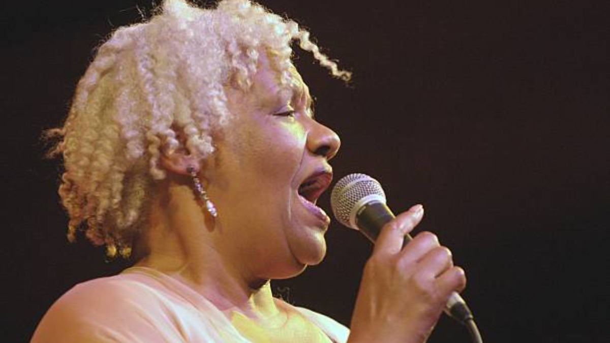 Legendary blues singer Barbara Morrison dies at 72