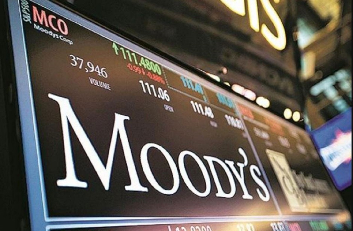 Moody's, Fitch Downgrade Russia's Rating To 'junk' Grade Following ...