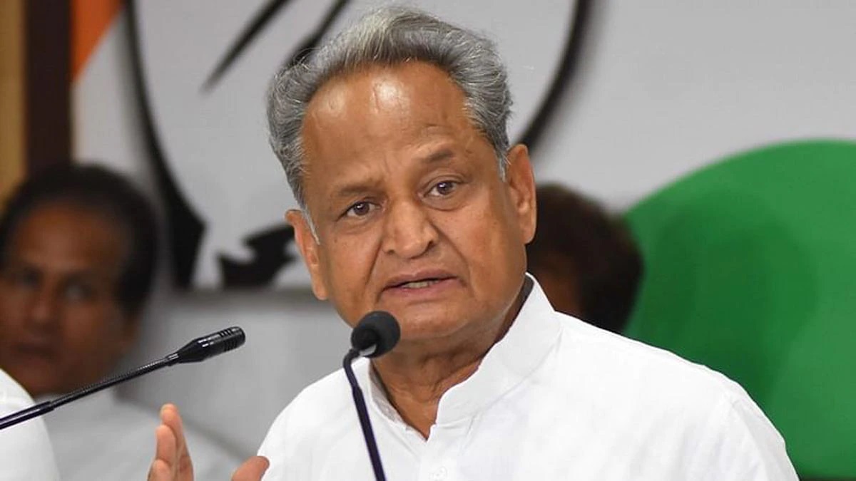 &nbsp;Phone-tapping: Jaipur court asks CM Gehlot, others to appear before it on Mar 16