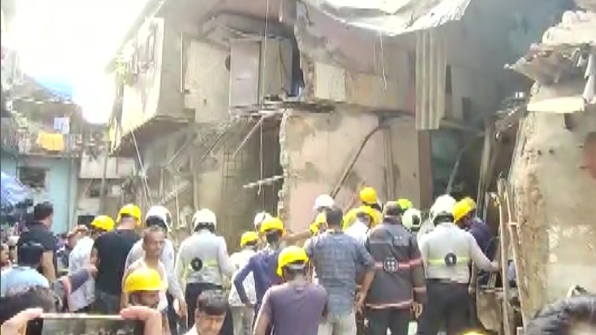 Four-year-old boy killed, two injured as house collapses in Mumbai's Kandivali