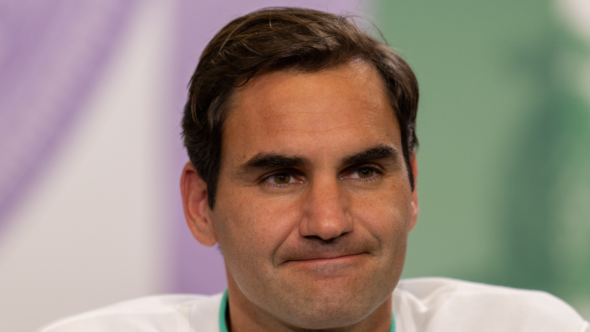 Roger Federer says his comeback will not be before late summer