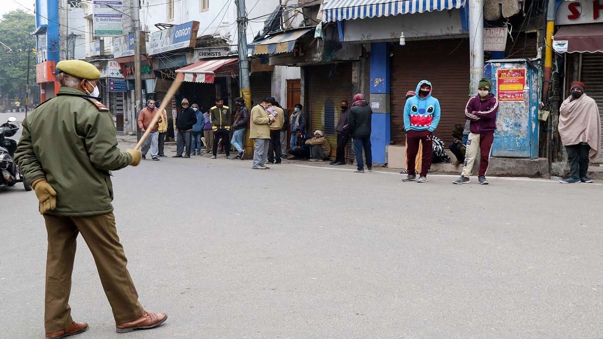 Terrorists responsible for Srinagar grenade attack identified: J&K DGP