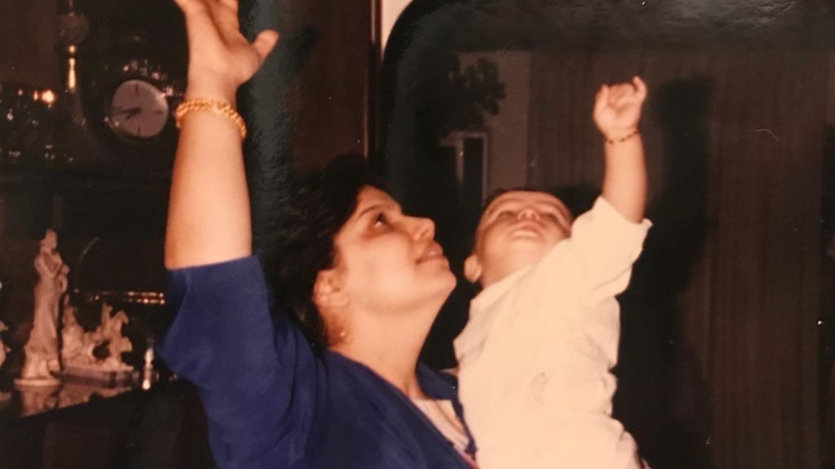 Arjun Kapoor remembers mom Mona Shourie on her 10th death anniversary: You were taken away too early